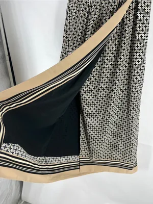 Abercrombie & Fitch Black and Cream Maxi Skirt with Geometric Print thumbnail 4