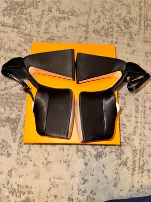 Black Satin Mary Jane ankle strap platform heels new in box size 36(6) thumbnail 3