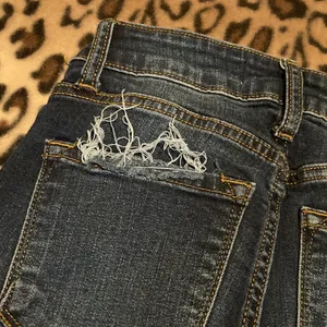 KanCan Jeans Mid Rise Ankle Distressed Skinny Jeans Women’s Size 0 /… thumbnail 11