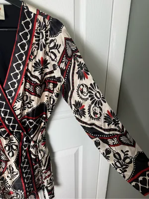 Farm Rio Passion Scarf Wrap Mini Dress XS thumbnail 4