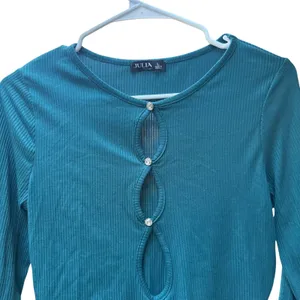 Julia Y2K Teal Ribbed Cutout Jewel‎ Button Long Sleeve Crop Top L thumbnail 2