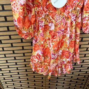 Boohoo Orange Floral Romper‎ Size 4 thumbnail 5