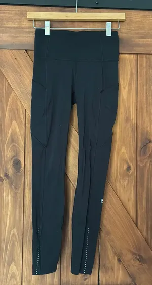 Lululemon leggings  thumbnail 1