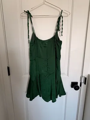 Princess Polly Bowers Emerald Green Satin Romper Playsuit thumbnail 10