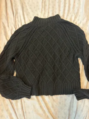 American Eagle black sweater  thumbnail 6