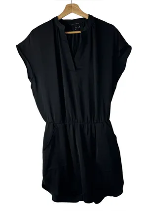 Banana Republic Petite Black Fit & Flare Short Sleeve Mini Dress 4P thumbnail 1