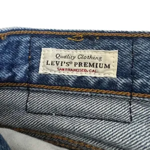 Levis Wedgie Straight Distressed High Rise Jeans Medium Wash Blue Size 25 thumbnail 5
