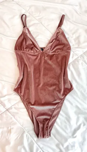 Urban Outfitters pink ribbed velvet bodysuit thumbnail 1