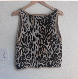 ASOS Leopard Top thumbnail 3