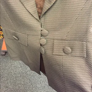 Blazer Size 4 thumbnail 3