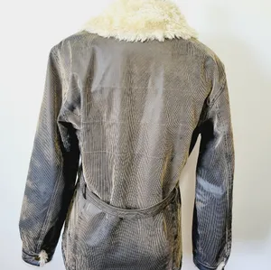 Big Chill distressed poly belted fur collar coat size medium thumbnail 6