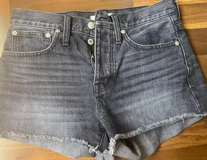 Madewell Relaxed Mid-Length Denim Shorts thumbnail 4