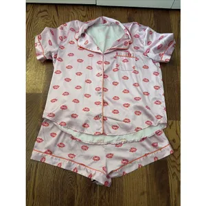 Victorias Secret AFTERHOURS LIPS Silky SATIN Pajama Set Size XL Pink thumbnail 2