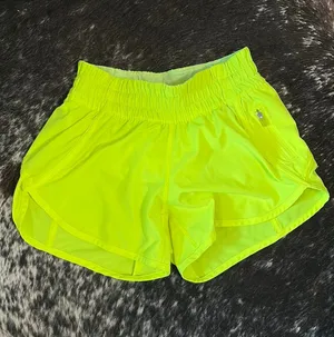 Lululemon Shorts thumbnail 1