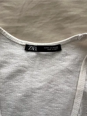 Zara White Ribbed V-Neck Crop Top thumbnail 3