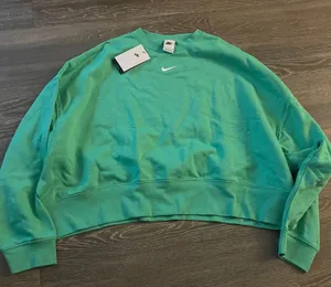 Nike NWT Green Crewneck sleeve sweatshirt. Size XL thumbnail 7