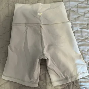Aritzia Biker Shorts thumbnail 2
