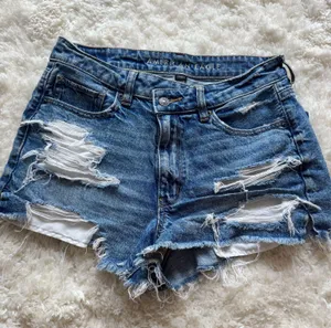 American Eagle Outfitters Crossover Mom Shorts Strigid Denim thumbnail 1