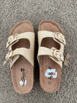 7 For All Mankind shoes  thumbnail 2