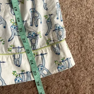 NEW NWOT Roller Rabbit Sleepy Sloth Liza Lounge Set Pants & Top Pajamas Size nXS thumbnail 11