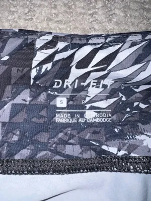 Nike Capri Pants Dri-Fit thumbnail 4