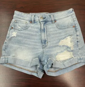 American Eagle Stretch Denim Mom Shorts Size 4 thumbnail 1