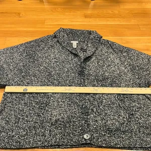 Catherine’s women’s quarter sleeve button down cardigan sweater size 3X.(26/28W) thumbnail 3