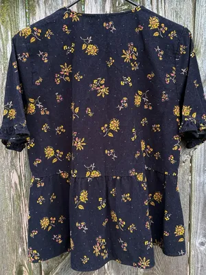 EUC Madewell Acorn Foulard Corduroy Top Black Floral Size Medium thumbnail 9