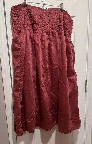 Chic A-Line Skirt in Rich Pink thumbnail 1