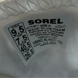 Sorel NEW Women's Kinetic Breakthru Tech Lace Shoe Size 9.5 #133 thumbnail 7