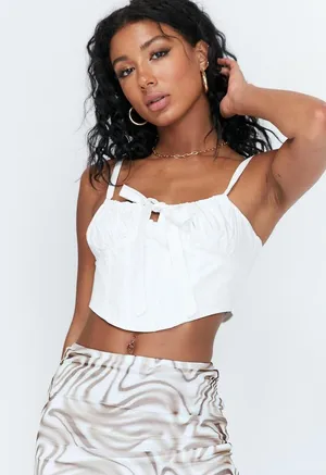 Princess Polly Adaya Top in White Size 4 New with tag thumbnail 1