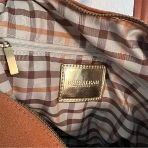 Shiraleah‎ Chicago Marlow Satchel Bag Vegan Suede Tan Rust Fringe Details Zip thumbnail 10