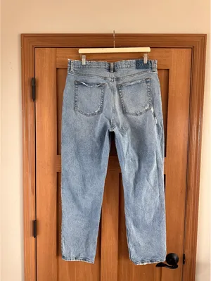 Abercrombie & Fitch The Dad Jean High Rise Distressed Women’s size 33 / 16 Reg thumbnail 6