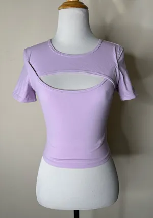 Halara Lavender Softly Zero Front Cut Out Cropped Tee NWOT XS thumbnail 1