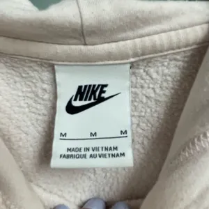Nike Pullover Hoodie Sweatshirt Logo Casual Streetwear Drawstring Waist thumbnail 3