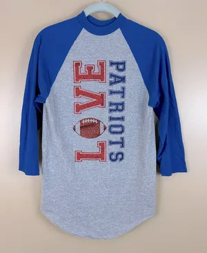 Augusta Sportswear Love Patriots Football Blue Gray Women’s 3/4 Sleeve Top T-shirt Small Blokecore thumbnail 1
