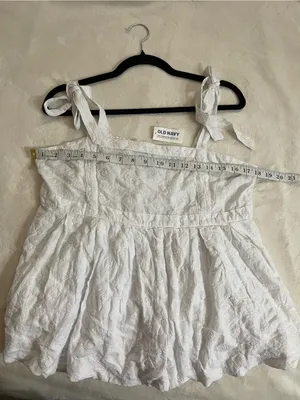 Old Navy Tie-Shoulder White Cotton Eyelet Peplum Top size M NWT thumbnail 4