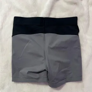 Nike pro shorts thumbnail 4