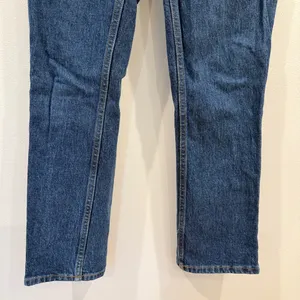 Abercrombie & Fitch The ‘90s Straight Ultra High Rise Jeans Dark Wash thumbnail 3