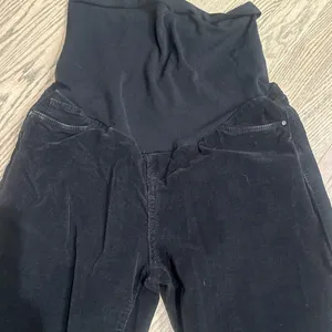 Blank NYC Women's maternity full‎ panel Black Skinny corduroy Jeans size 27 thumbnail 5