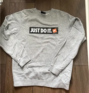 Nike Crewneck Sweatshirt thumbnail 1