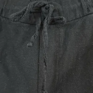 Old navy women’s black linen blend pants size large . thumbnail 4