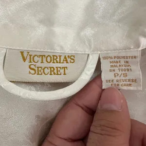 Rare‎ Vintage 90's Victoria's Secret Ivory Floral Satin Long Robe Womens Small thumbnail 11