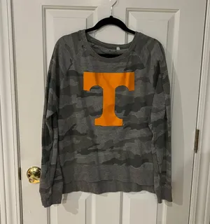 Tennessee Shirt Size M thumbnail 1