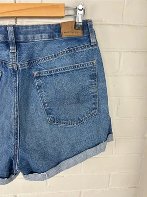 American Eagle Crossover Waist Highest Rise Denim Mom Shorts Size 6 thumbnail 13