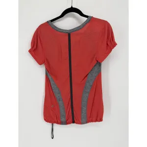 Lululemon Athletica Revitalize Tech Short Sleeve‎ Top Size 8 Red Gray thumbnail 8