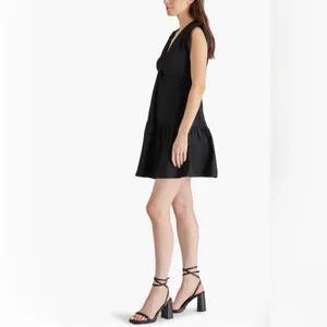 Steve Madden Black Amanda Mini Dress V Neck Sleeveless Size M thumbnail 3