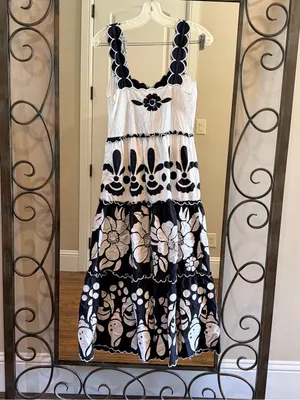 FARM Rio Black and White Floral Cutwork Tiered Midi Dress Size Small thumbnail 3