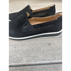 Naturalizer Bonnie Black Leather Perforated Slip On‎ Loafers WMNS 7.5 M Sneakers thumbnail 3