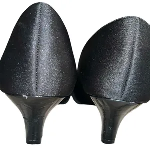 Nice black kitten heels , perfect for many occasions. Size 7.5 thumbnail 7